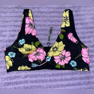 super cute and reversible pink bikini top!